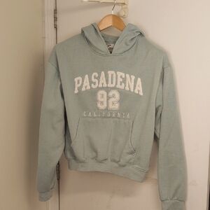 BABY BLUE HOODIE SIZE X LARGE ( FIT MEDIUM)